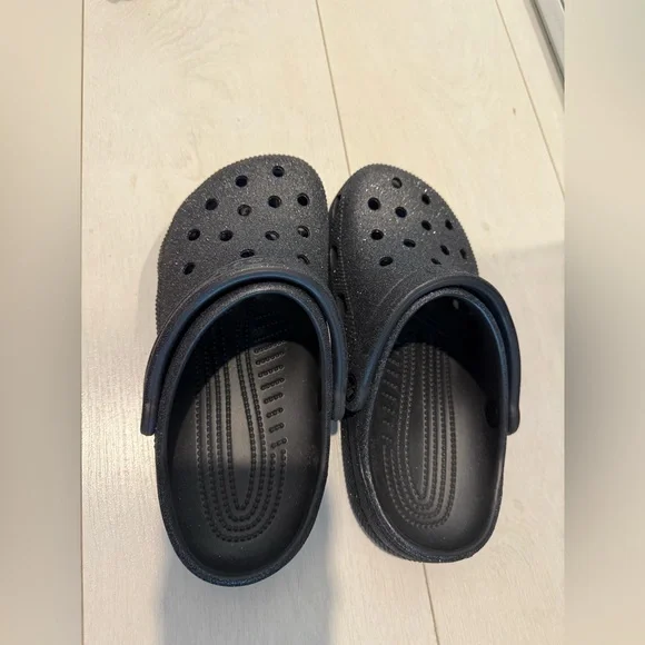 Crocs - Picture 3 of 3